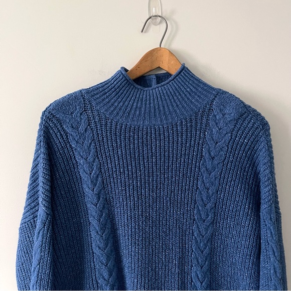 Abercrombie & Fitch Knitted Blue Sweater Mock Neck Size Medium - Picture 9 of 9
